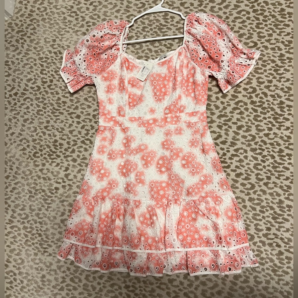 NWT Stellah puff sleeve eyelet dress